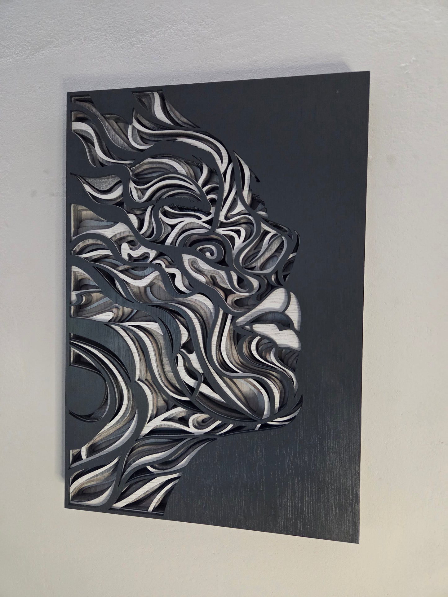 Artistiek 3d meerlaagse vrouwen gezicht met abstracte patronen